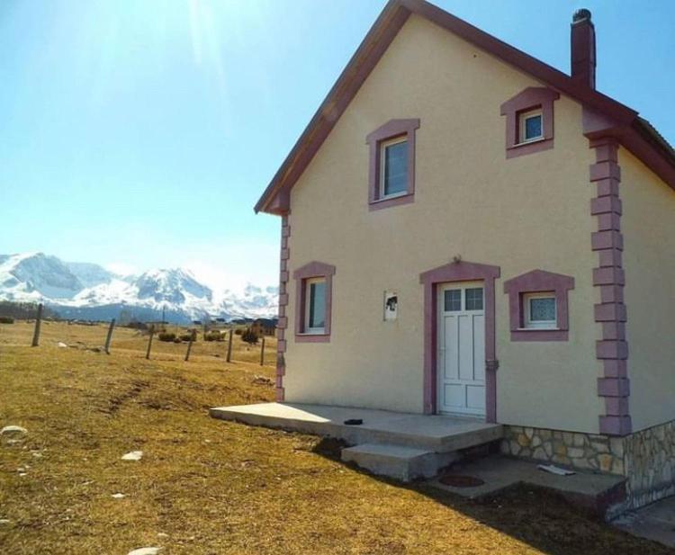 Guest House Nena 자블야크 외부 사진